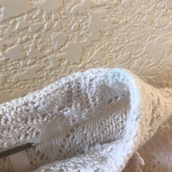 Free People Crochet Lace Keyhole Back Cropped Tank - Picture 6 of 8